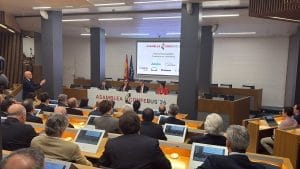 CONFEBUS reclama adaptar las medidas frente a la crisis energética y pide a Renfe que renuncie a crear una empresa de autobuses